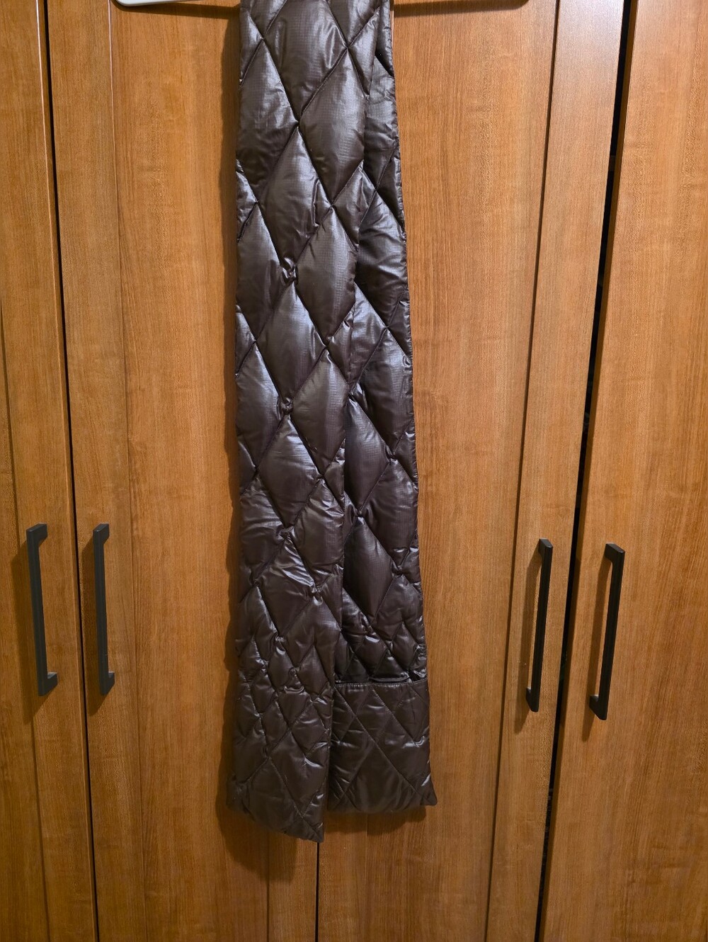 Eddie Bauer Down Scarf Dark Brown
